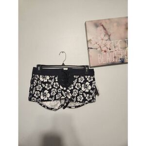 NWT Volcom Coco 1.5" Women's Boardshorts - Black Combo - New Size 5